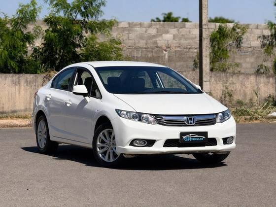 HONDA CIVIC 1.8 LXS 16V FLEX 4P AUTOMÁTICO