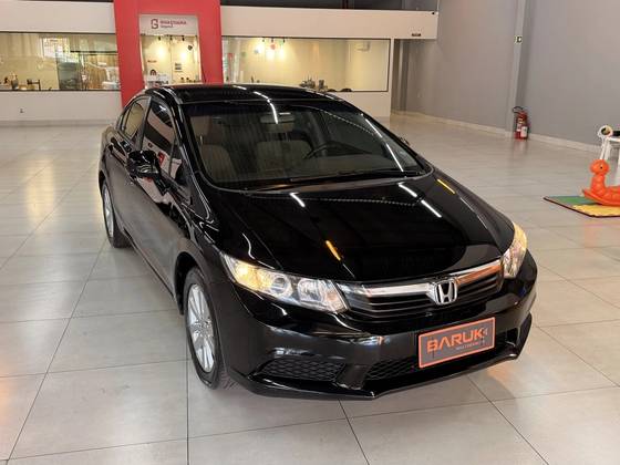 HONDA CIVIC 1.8 LXS 16V FLEX 4P MANUAL