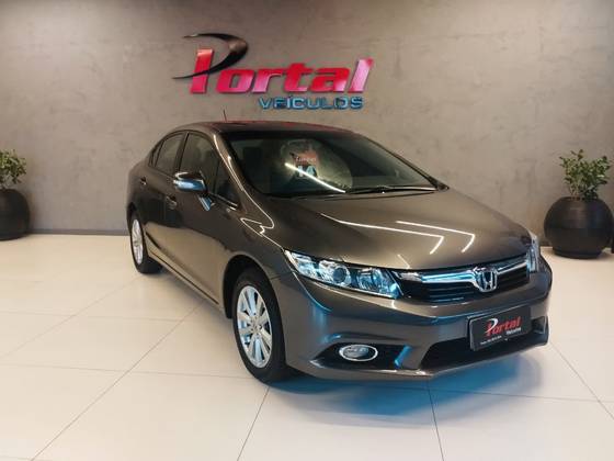 HONDA CIVIC 2.0 LXR 16V FLEX 4P AUTOMÁTICO