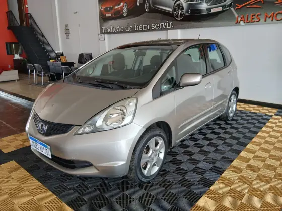 HONDA FIT 1.4 LX 16V FLEX 4P MANUAL