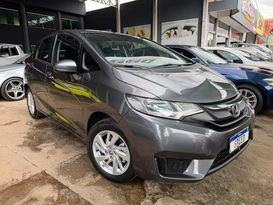 HONDA-FIT-2015