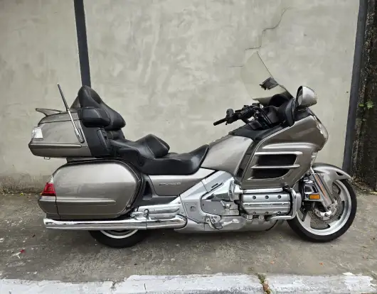 HONDA-GL 1800 GOLD WING-2005