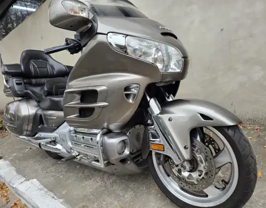HONDA-GL 1800 GOLD WING-2005