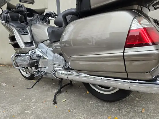 HONDA-GL 1800 GOLD WING HONDA-GL 1800 GOLD WING-2005