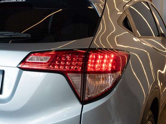 HONDA-HR-V-2016