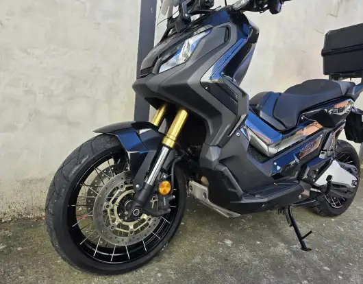 HONDA-X-ADV-2017
