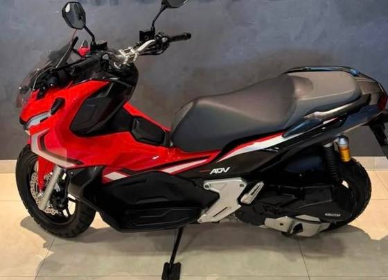 HONDA ADV 