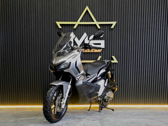 HONDA ADV 