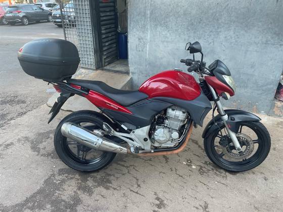 HONDA CB 300R 