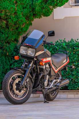 HONDA-CBX 750 FOUR-1986