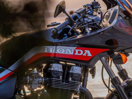 HONDA-CBX 750 FOUR HONDA-CBX 750 FOUR-1986