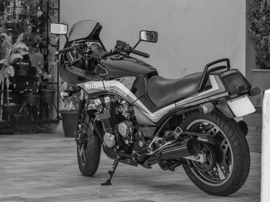 HONDA-CBX 750 FOUR HONDA-CBX 750 FOUR-1986