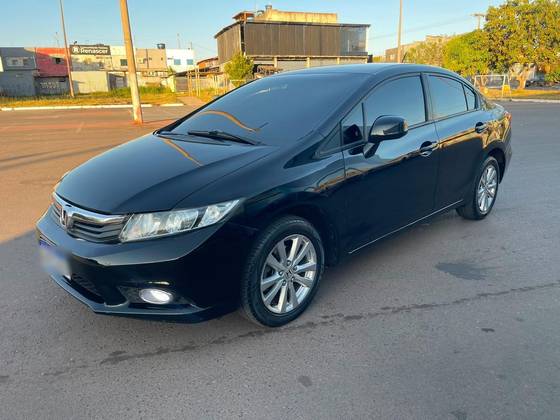 HONDA CIVIC 1.8 LXS 16V FLEX 4P MANUAL