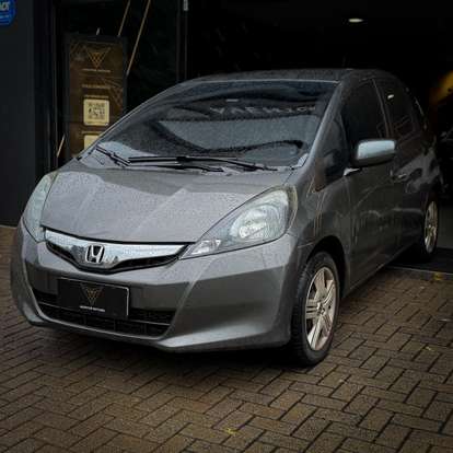 HONDA-FIT-2013