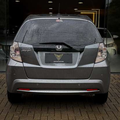 HONDA-FIT-2013