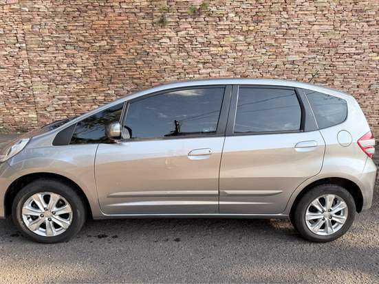 HONDA-FIT-2013