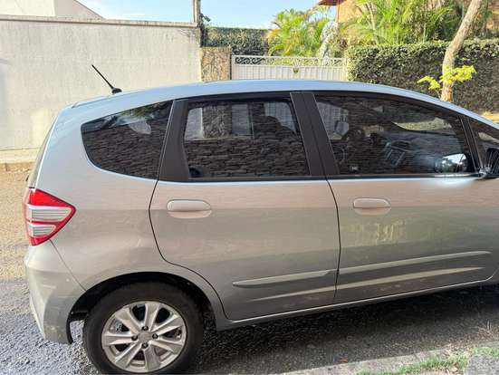 HONDA-FIT-2013
