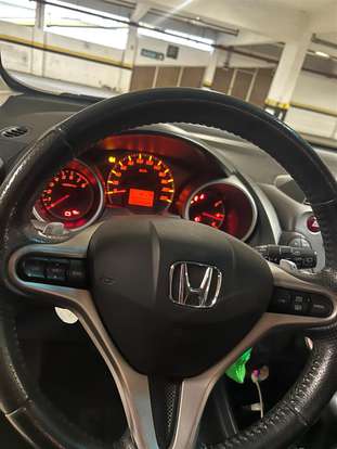 HONDA-FIT-2013