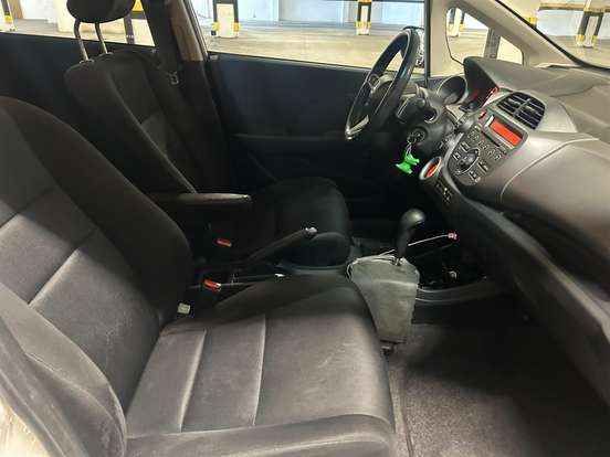 HONDA-FIT-2013
