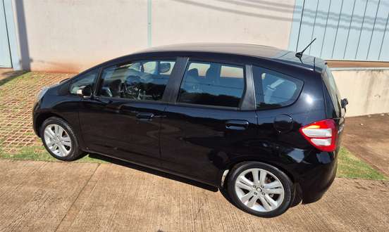HONDA-FIT-1.5 EX 16V FLEX 4P MANUAL HONDA-FIT-2009