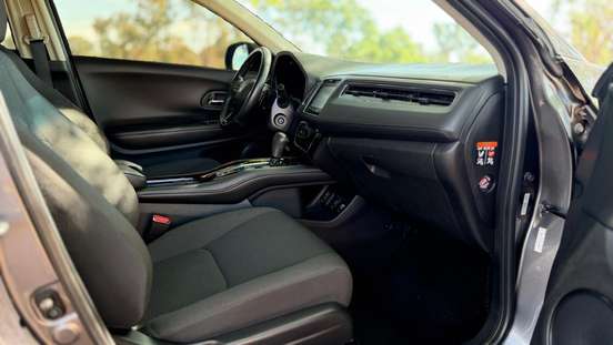 HONDA-HR-V-2021