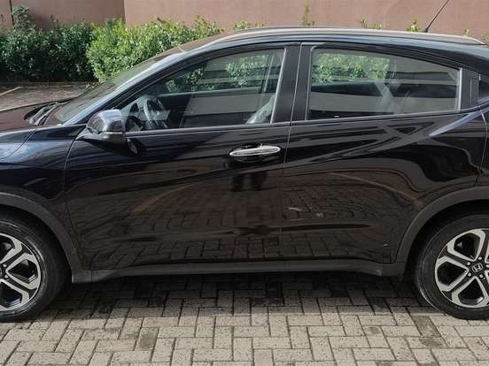 HONDA-HR-V-1.8 16V FLEX TOURING 4P AUTOMÁTICO HONDA-HR-V-2017