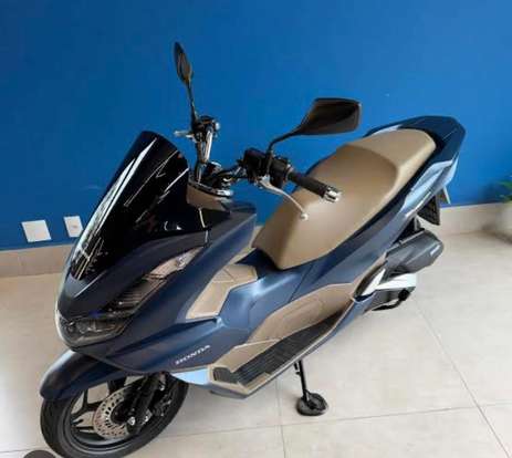 HONDA-PCX 160 DLX-2025