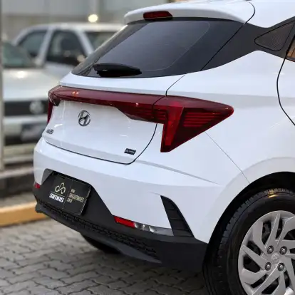 HYUNDAI-HB20-2022