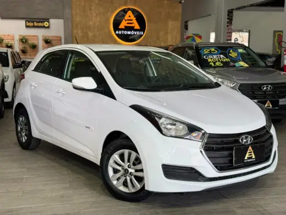 HYUNDAI HB20 1.0 COMFORT PLUS 12V FLEX 4P MANUAL