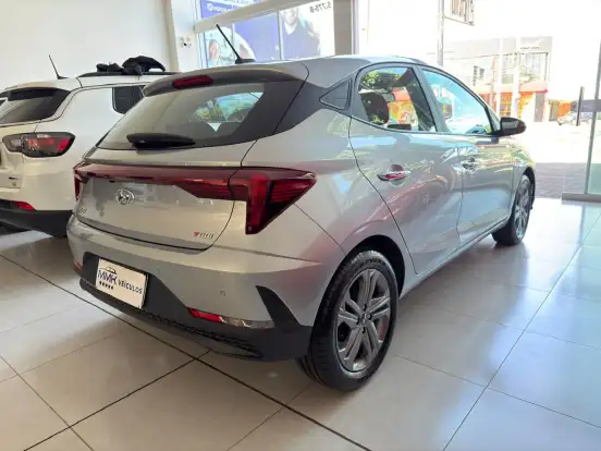 HYUNDAI-HB20-2025