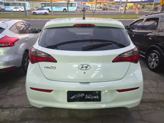 HYUNDAI-HB20-2018
