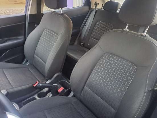 HYUNDAI-HB20-2024