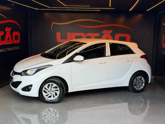 HYUNDAI HB20 1.0 COMFORT 12V FLEX 4P MANUAL