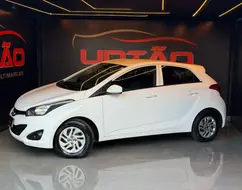 HYUNDAI HB20 1.0 COMFORT 12V FLEX 4P MANUAL HYUNDAI HB20 1.0 COMFORT 12V FLEX 4P MANUAL