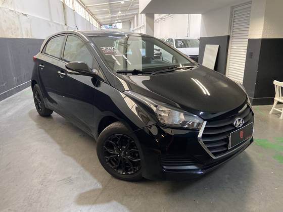 HYUNDAI HB20 1.0 COMFORT 12V FLEX 4P MANUAL