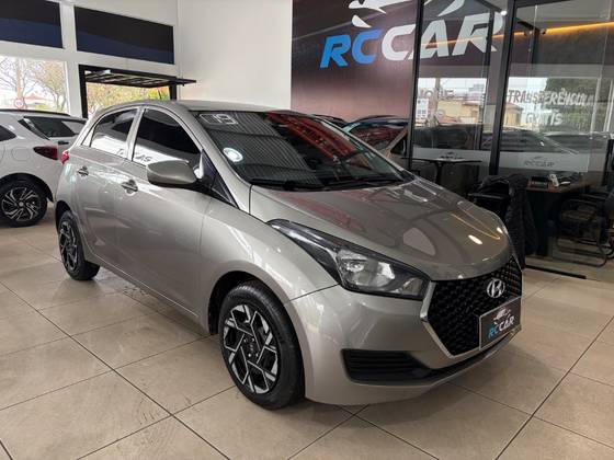 HYUNDAI HB20 1.0 UNIQUE 12V FLEX 4P MANUAL