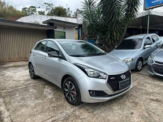 HYUNDAI HB20 1.6 COMFORT PLUS 16V FLEX 4P AUTOMÁTICO