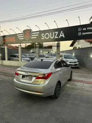 HYUNDAI-HB20S-2014