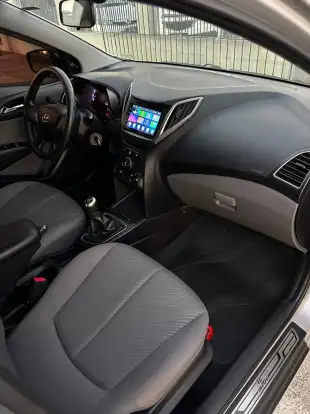 HYUNDAI-HB20S-2014