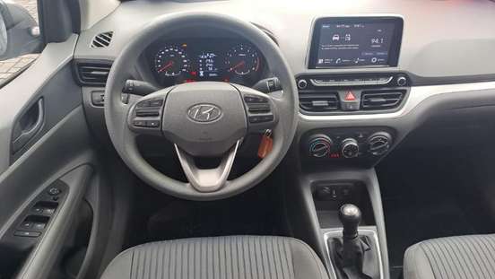 HYUNDAI-HB20S-2024
