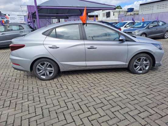 HYUNDAI-HB20S-2025
