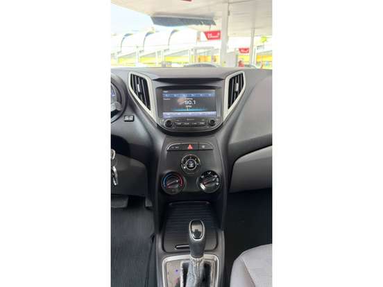 HYUNDAI-HB20S-2017