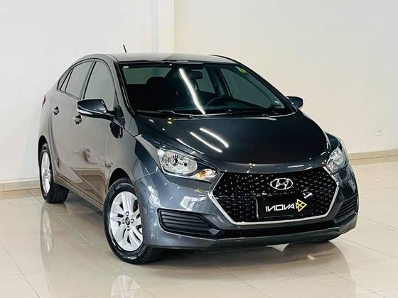 HYUNDAI HB20S 1.6 COMFORT PLUS 16V FLEX 4P AUTOMÁTICO