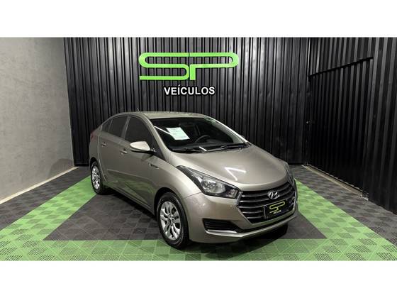 HYUNDAI HB20S 1.6 COMFORT PLUS 16V FLEX 4P MANUAL