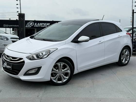 HYUNDAI I30 1.8 MPI 16V GASOLINA 4P AUTOMATICO