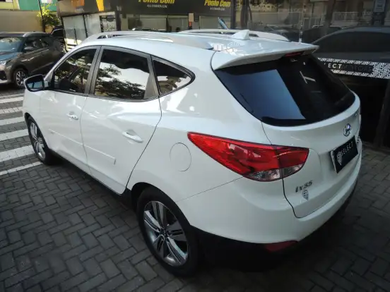 HYUNDAI-IX35-2.0 MPFI 16V FLEX 4P AUTOMÁTICO HYUNDAI-IX35-2016