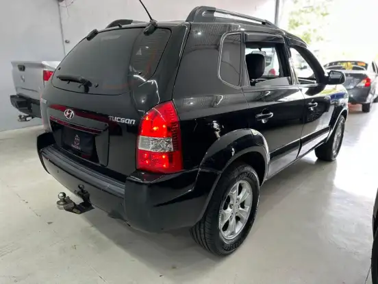 HYUNDAI-TUCSON-2.0 MPFI GL 16V 142CV 2WD GASOLINA 4P MANUAL HYUNDAI-TUCSON-2009