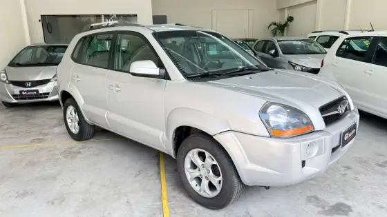 HYUNDAI TUCSON 2.0 MPFI GLS 16V 143CV 2WD FLEX 4P AUTOMÁTICO