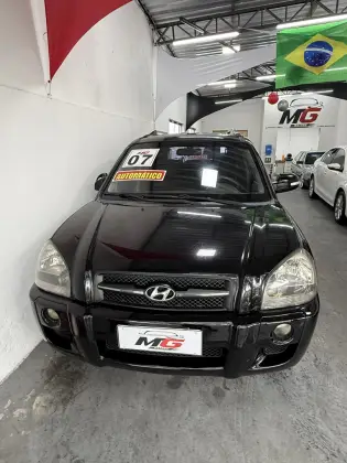 HYUNDAI TUCSON 2.0 MPFI GLS 16V 143CV 2WD GASOLINA 4P AUTOMÁTICO