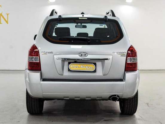 HYUNDAI-TUCSON-2.0 MPFI GLS 16V 143CV 2WD FLEX 4P AUTOMÁTICO HYUNDAI-TUCSON-2015